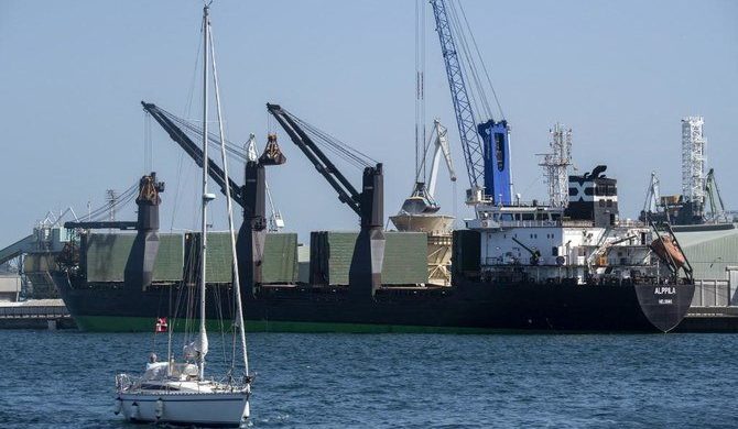 Ship with 7,000 tonnes of grain leaves Ukraine port: pro-Russia officials