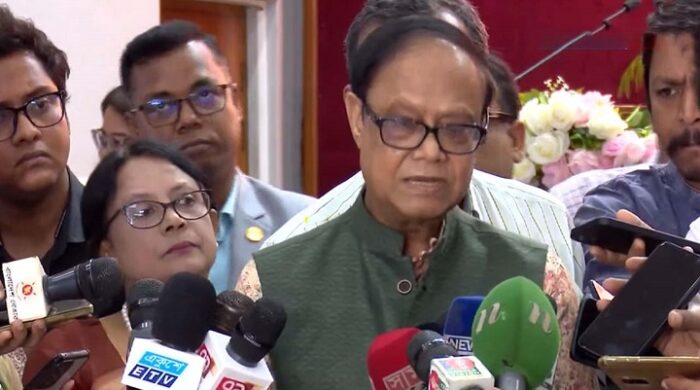 বাজারে আসছে নতুন ৩ নোট, থাকছে না ব্যক্তির ছবি
